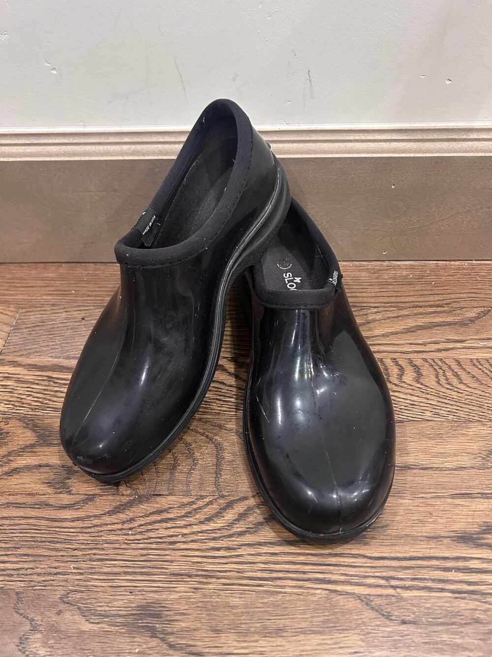 Sloggers Women's Sz 9 Black Gardening Clogs Waterproof Outdoor Gorpcore